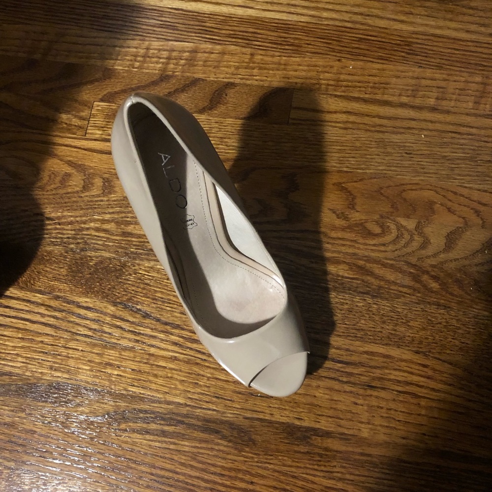 Ladies nude open toe patent stiletto heels - Picture 3 of 5